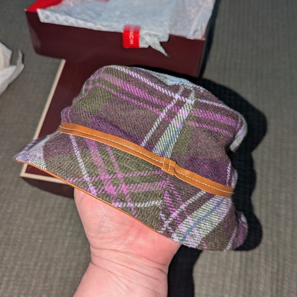 Vintage 2010 Coach Purple Wool And Leather Plaid Crusher Bucket Hat - Picture 2 of 5